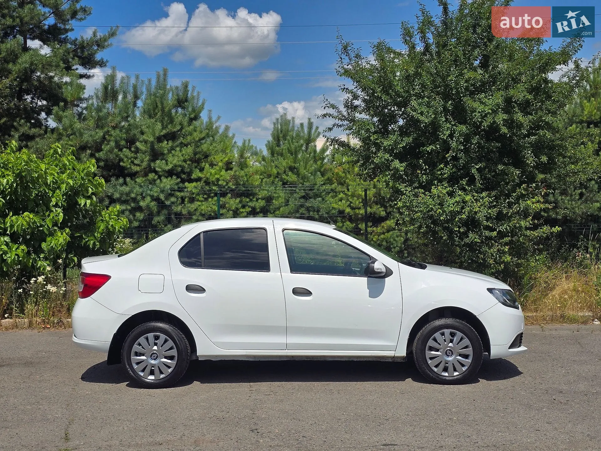 2013 Renault Logan - мініатюра 5