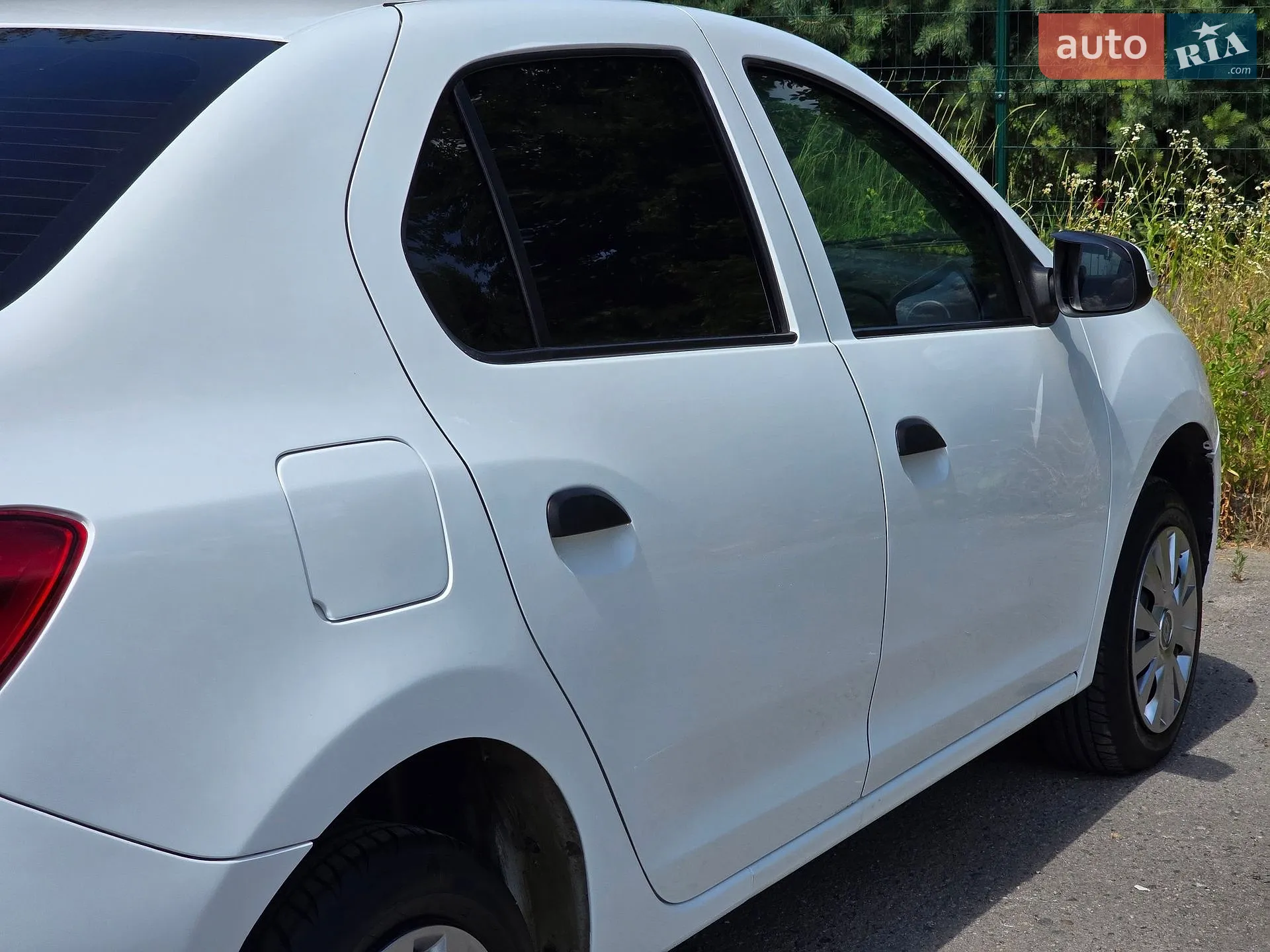 2013 Renault Logan - мініатюра 18