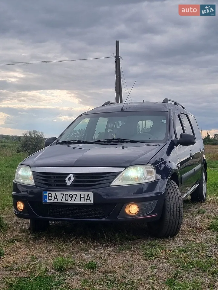 2010 Renault Logan - мініатюра 11