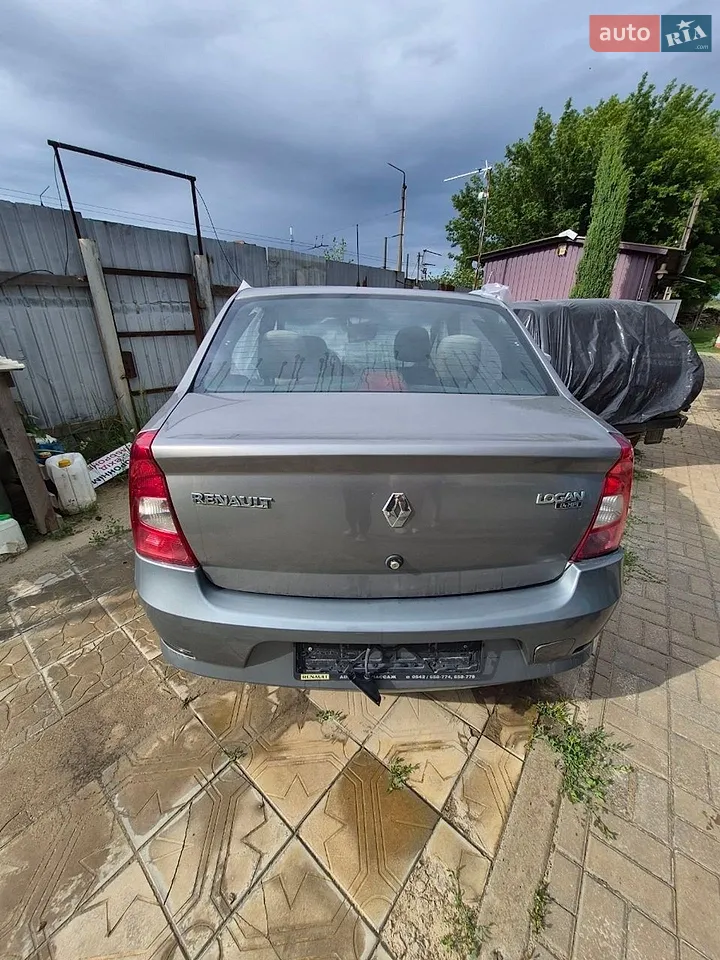 2012 Renault Logan - мініатюра 13