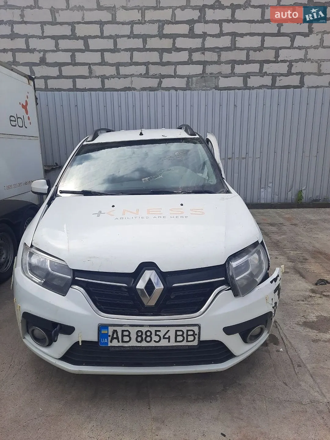 2018 Renault Logan - фото 1