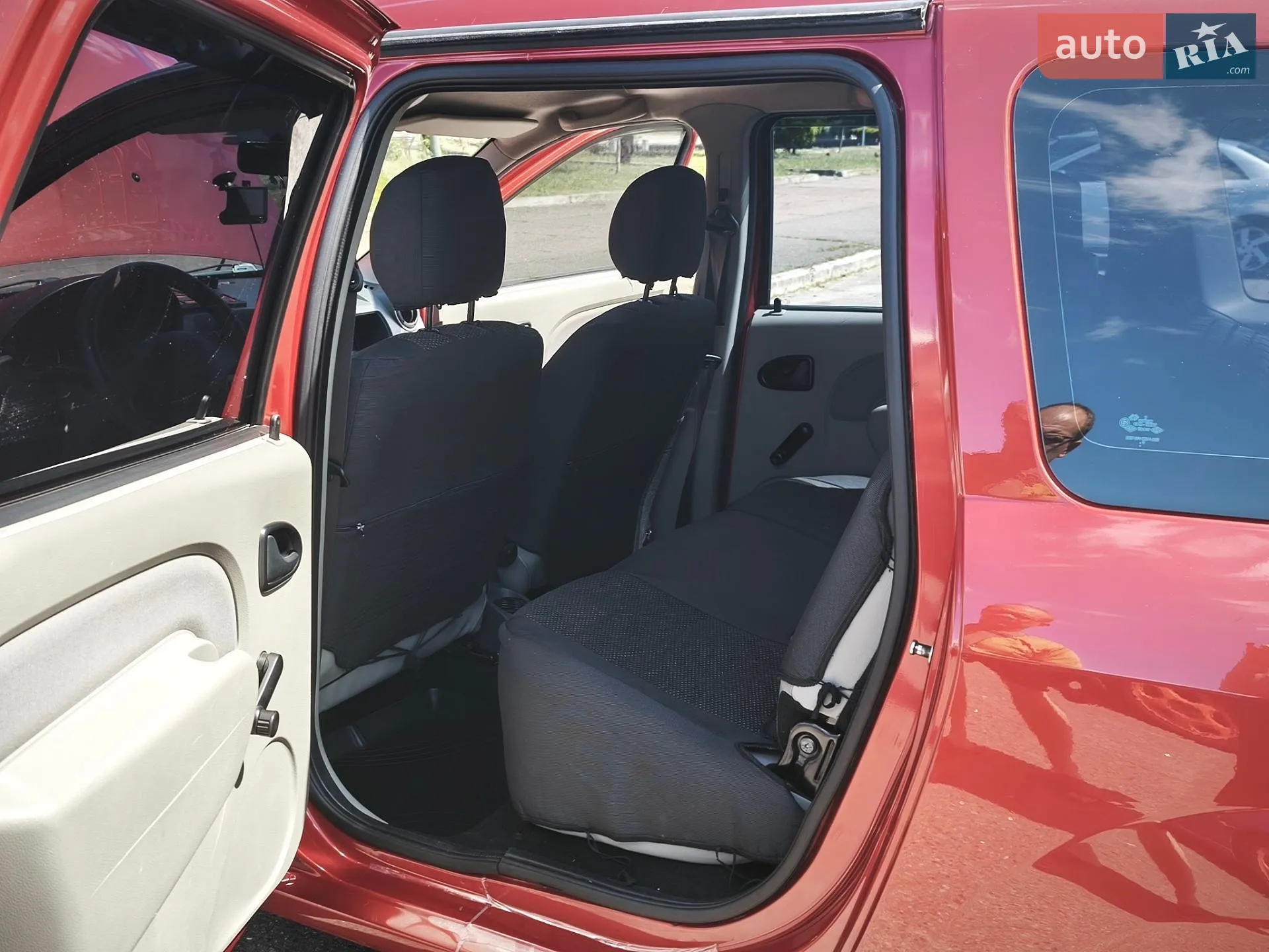 2012 Renault Logan - мініатюра 13