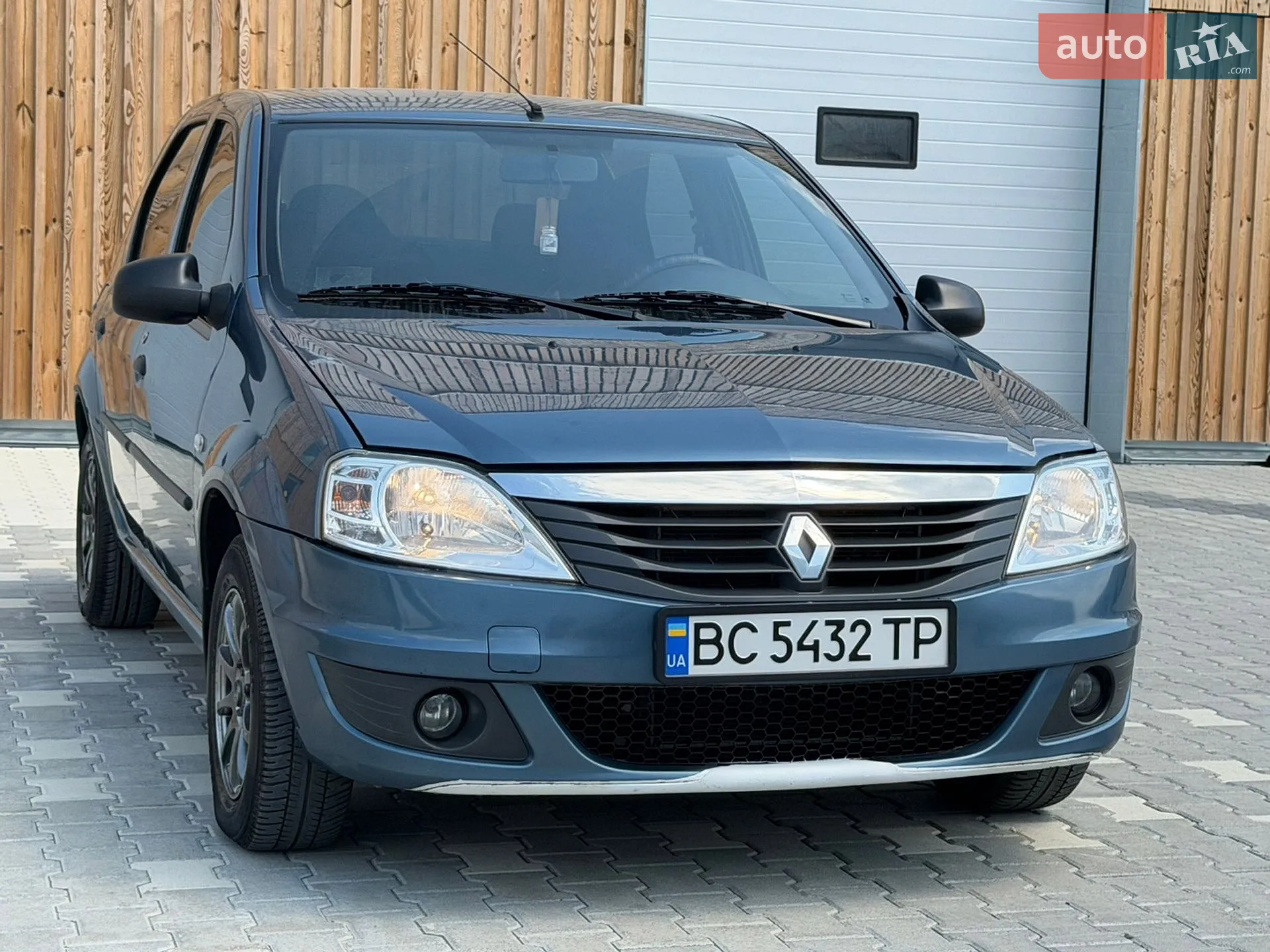 2011 Renault Logan - мініатюра 14