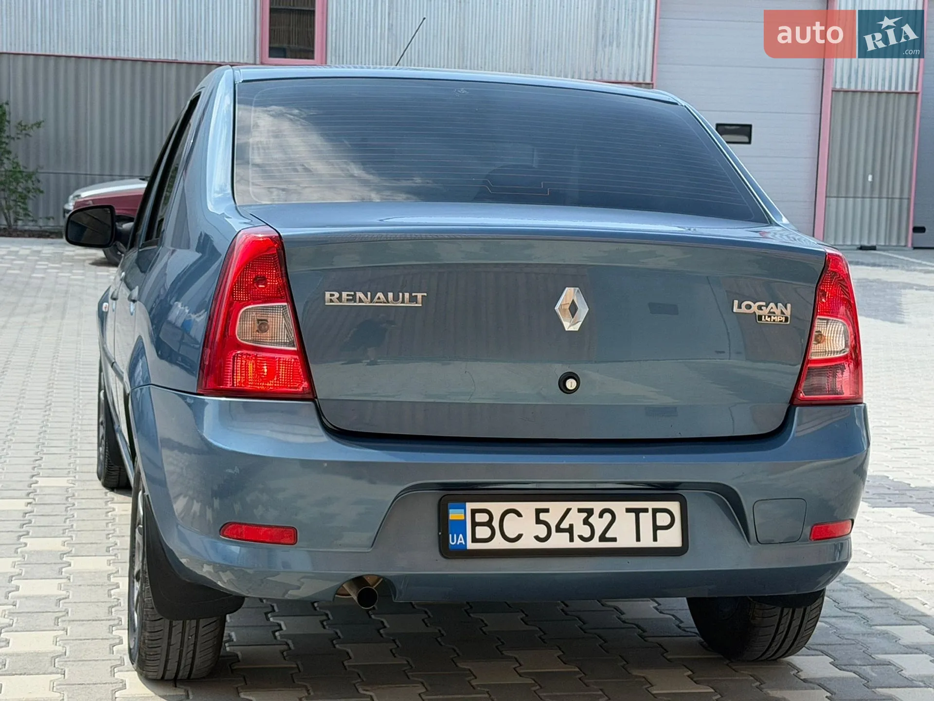 2011 Renault Logan - мініатюра 12