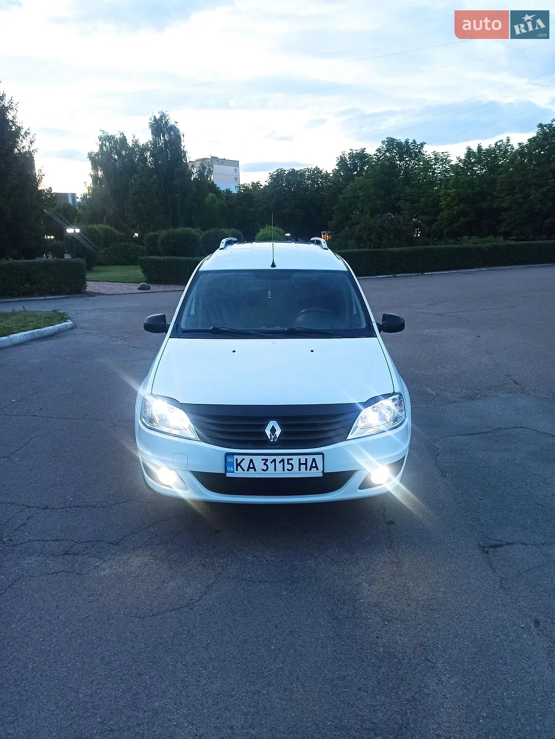 2012 Renault Logan - мініатюра 8