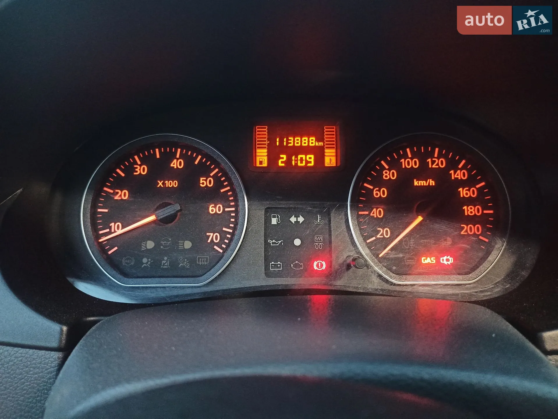 2012 Renault Logan - мініатюра 28