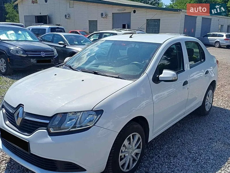 Renault Logan 2016