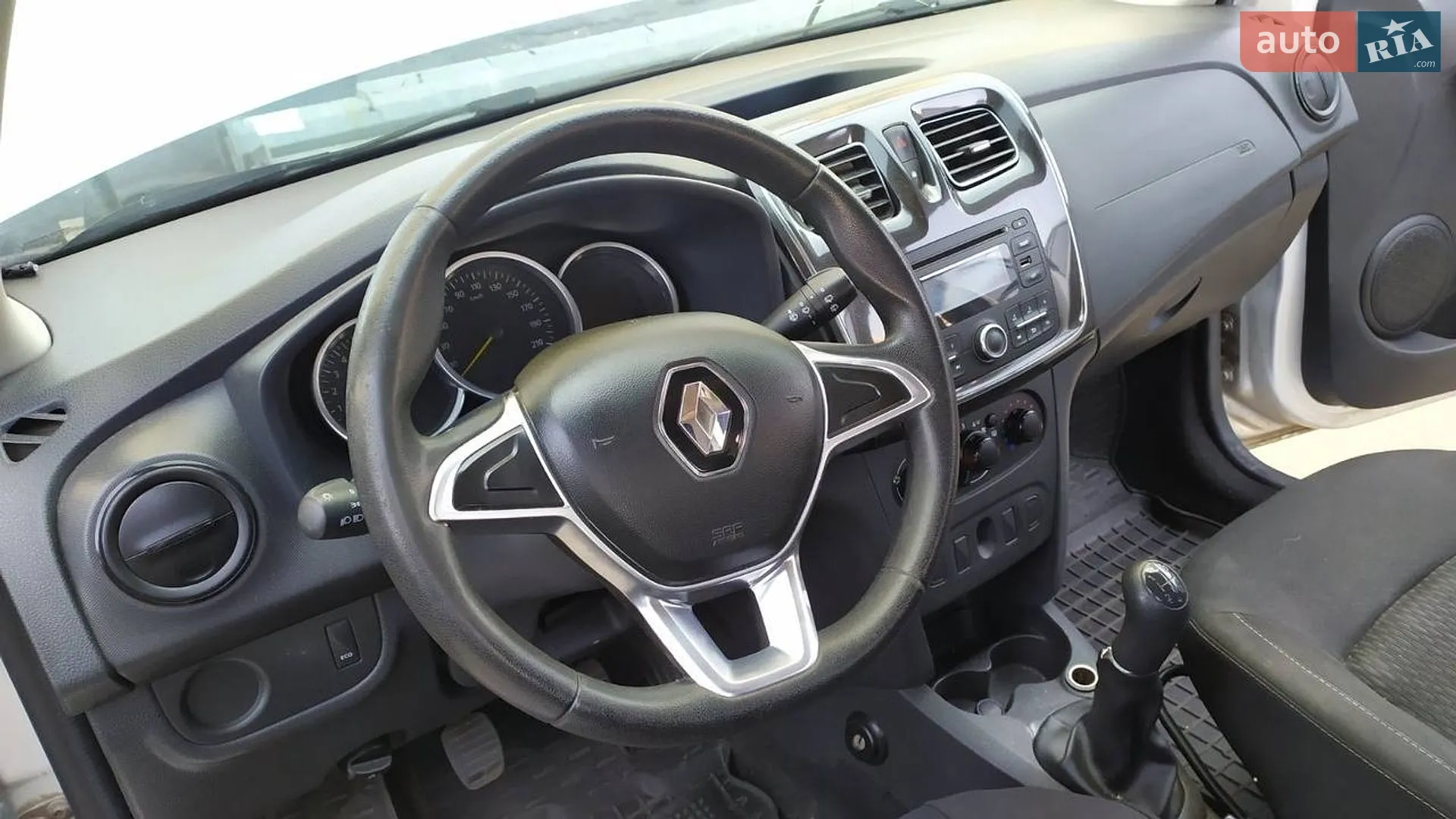2016 Renault Logan - мініатюра 8