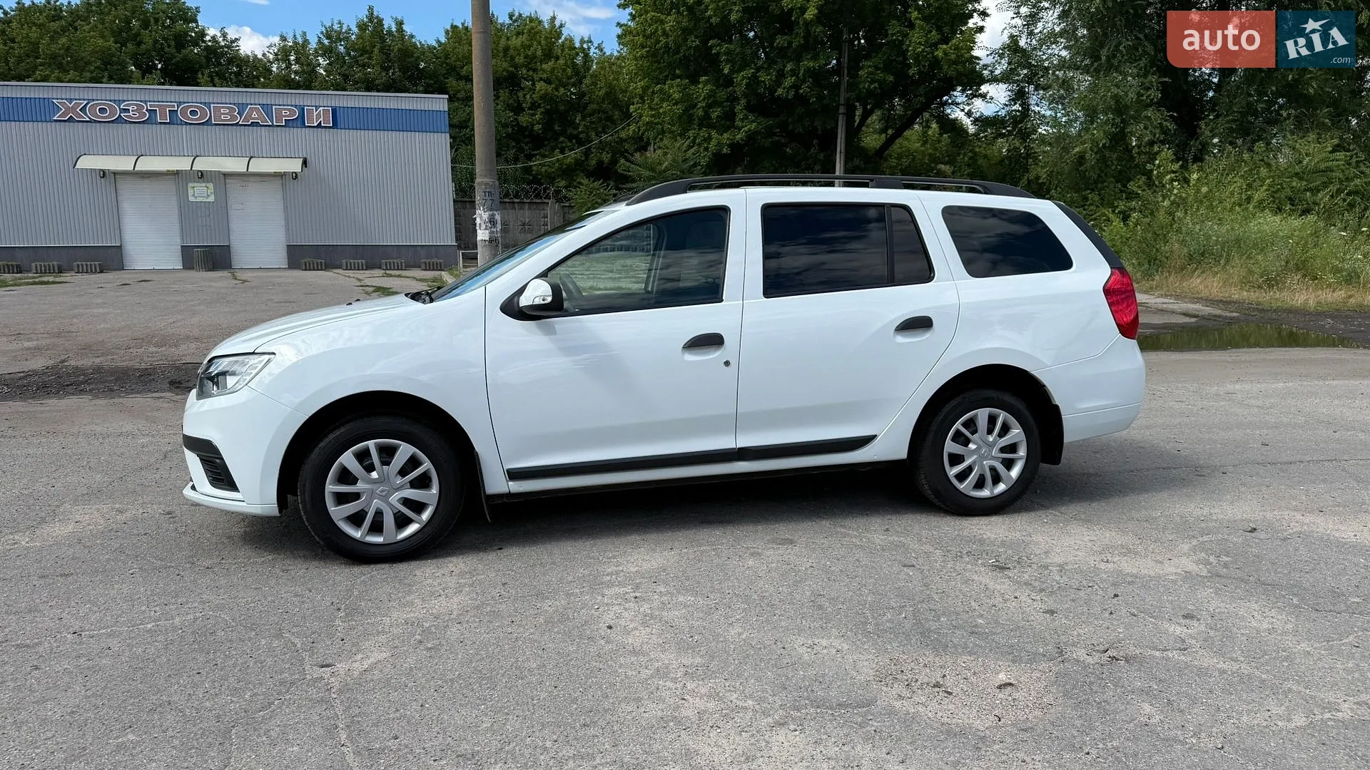 2019 Renault Logan - фото 1