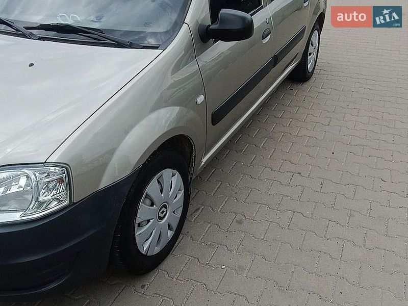 Универсал Renault Logan 2009 в Святопетровское фото 5 Универсал Renault Logan 2009 в Святопетровское