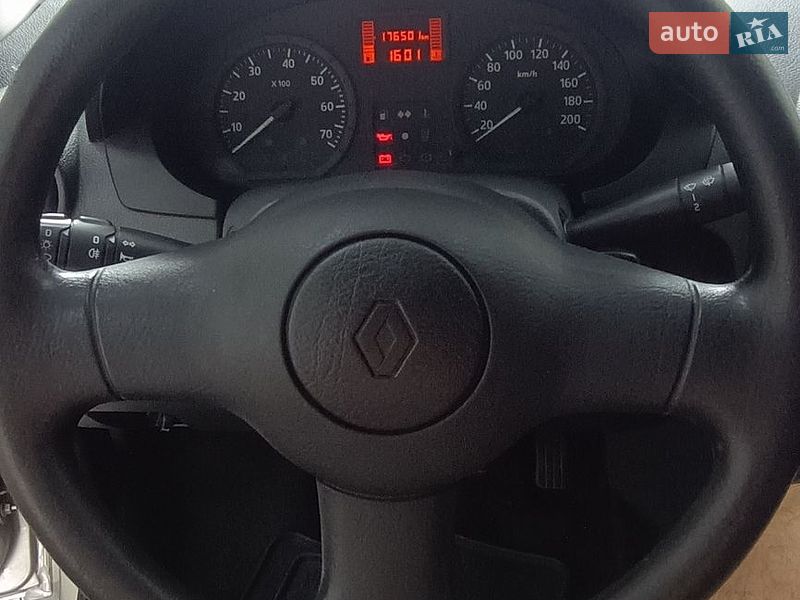 Универсал Renault Logan 2009 в Святопетровское фото 14 Универсал Renault Logan 2009 в Святопетровское