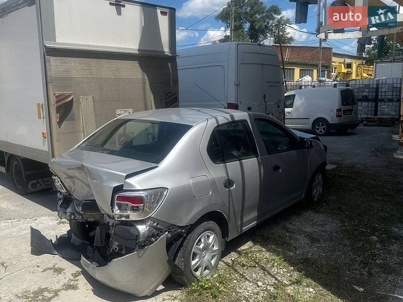 Седан Renault Logan 2013 в Дніпрі