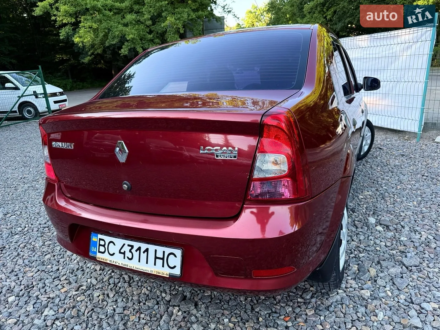 2011 Renault Logan - мініатюра 10