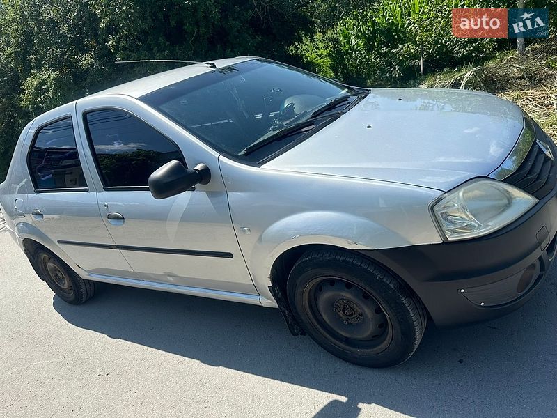 Седан Renault Logan 2012 в Тернополі