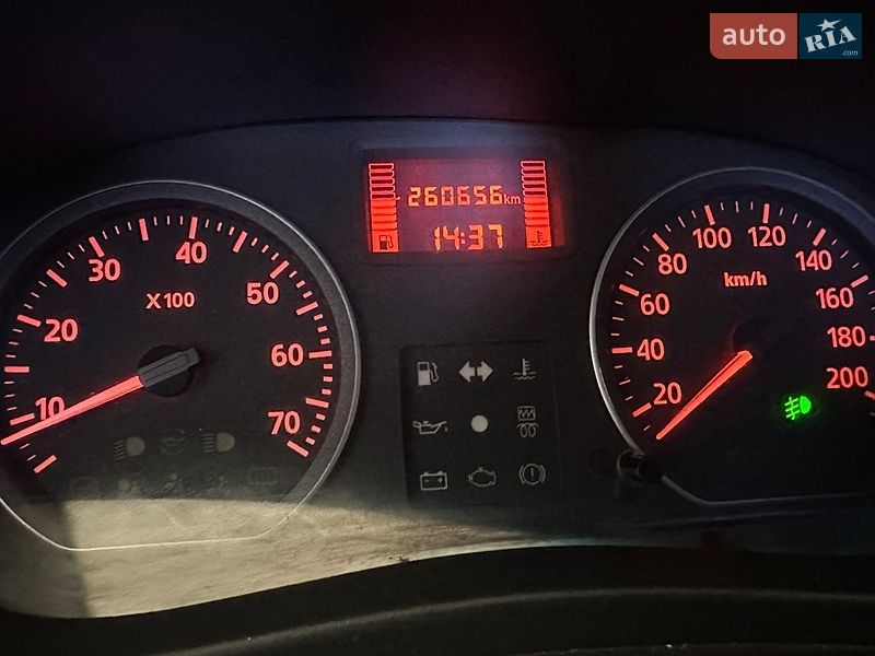Седан Renault Logan 2012 в Тернополі