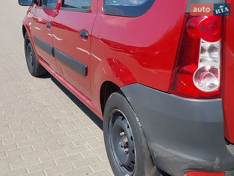 Універсал Renault Logan 2012 в Борисполі фото 6 Універсал Renault Logan 2012 в Борисполі