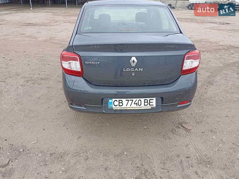 Седан Renault Logan 2016 в Новой Басане