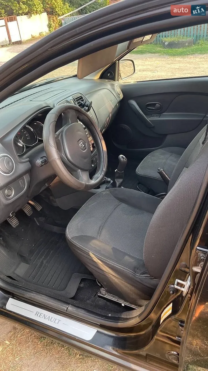 2013 Renault Logan - мініатюра 6