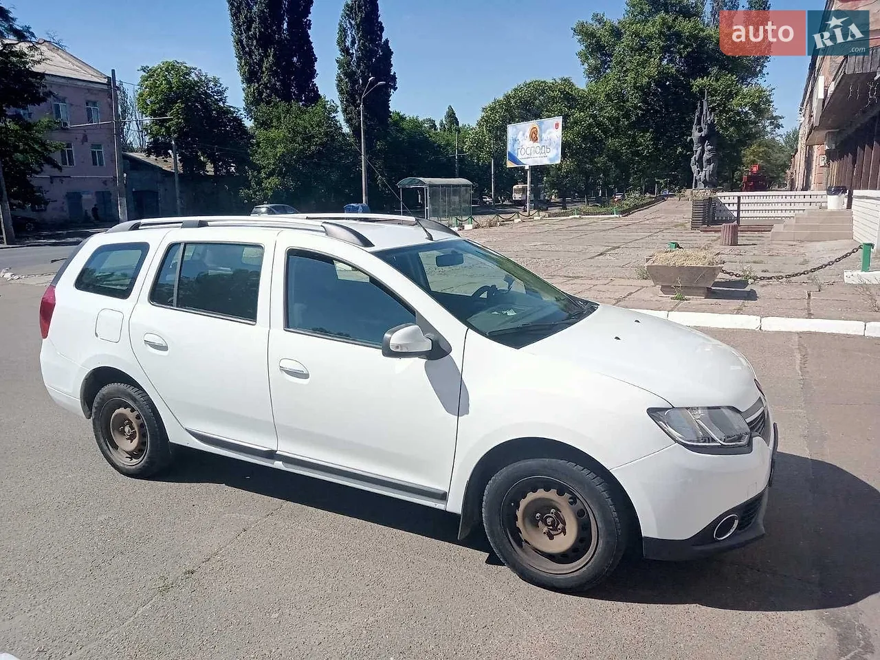 2014 Renault Logan - мініатюра 10
