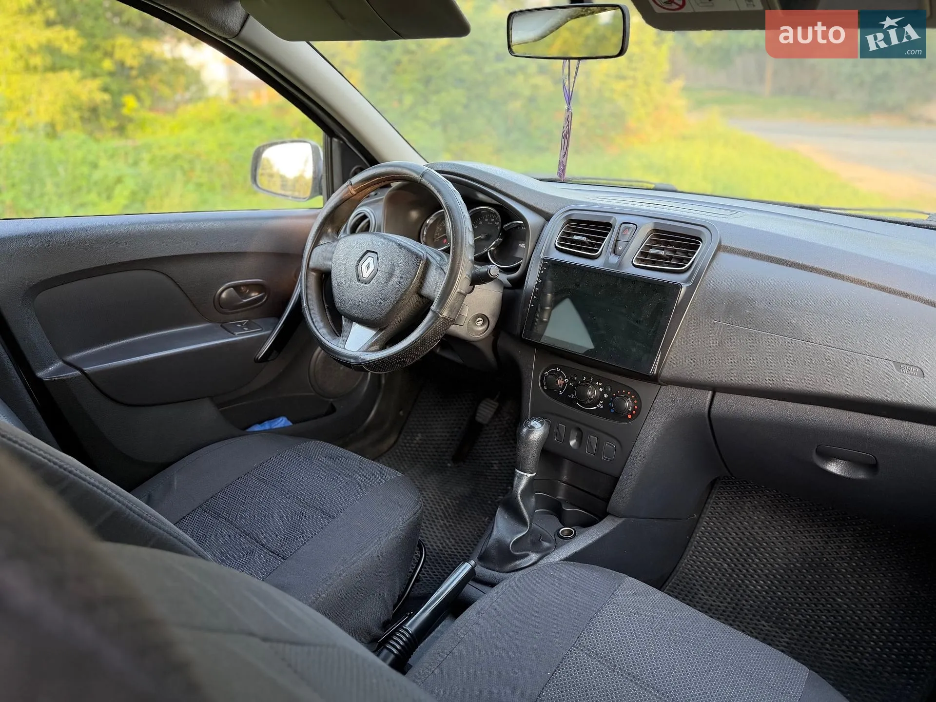 2013 Renault Logan - мініатюра 7