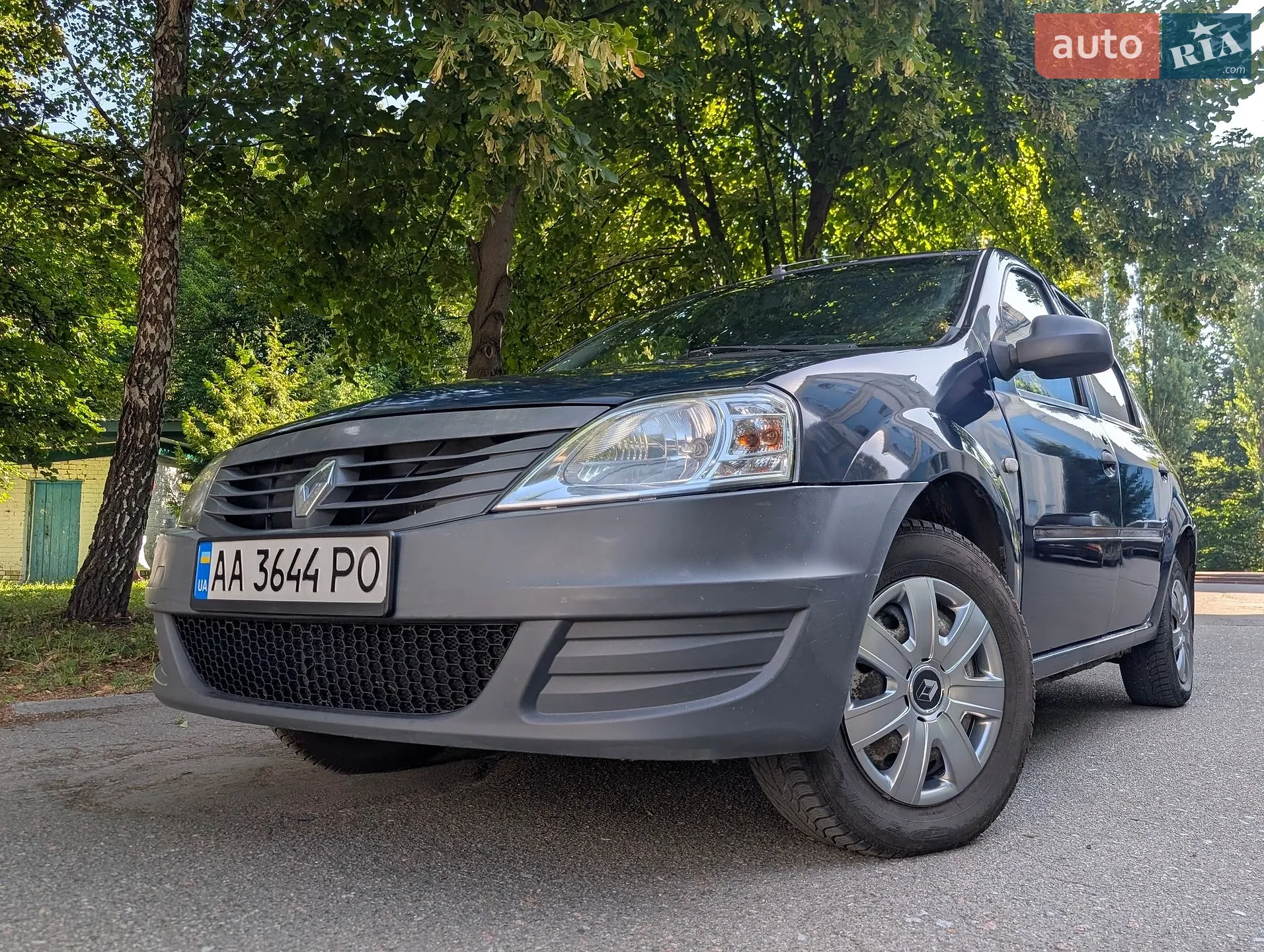 2010 Renault Logan - мініатюра 22