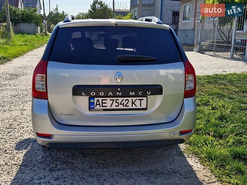Універсал Renault Logan 2016 в Дніпрі