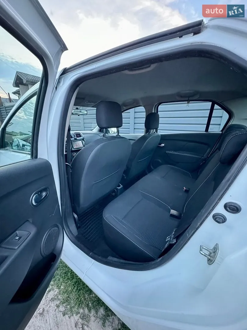 2018 Renault Logan - мініатюра 9