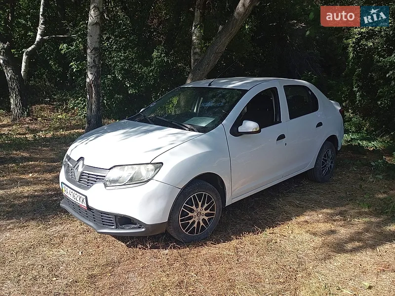 Renault Logan 2013