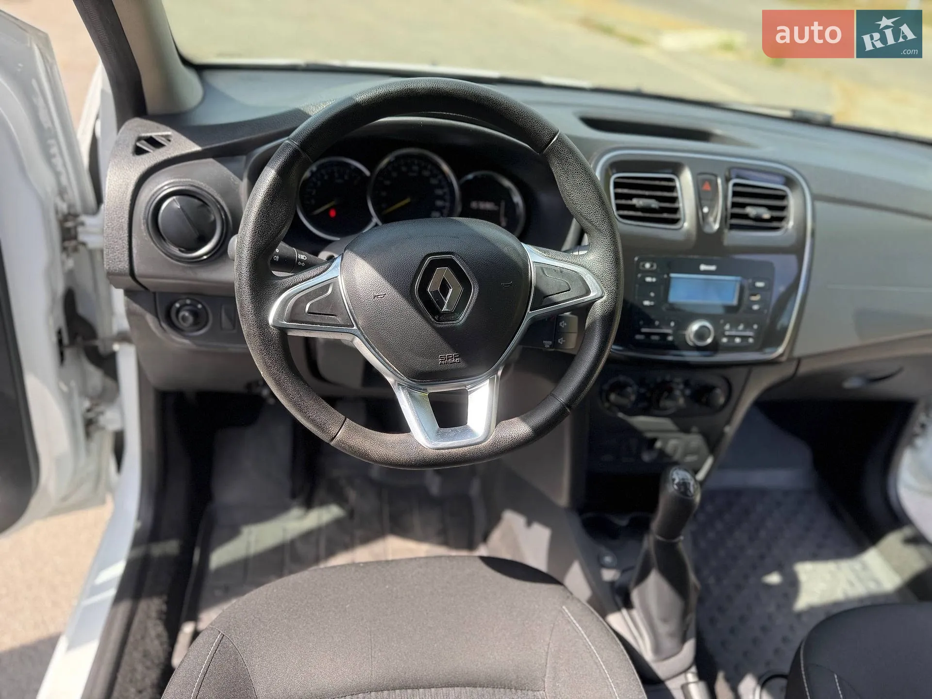 2019 Renault Logan - мініатюра 8