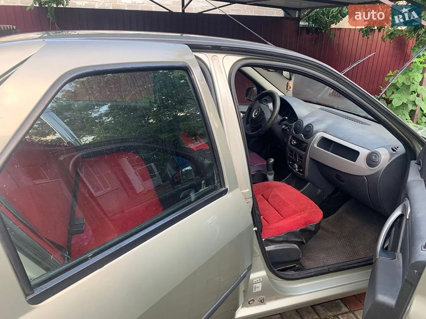 2011 Renault Logan - мініатюра 6