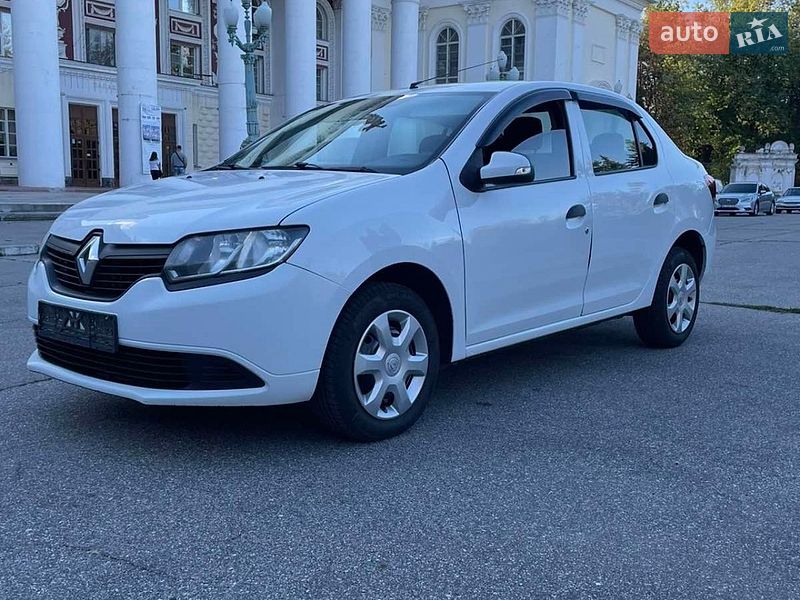 Седан Renault Logan 2016 в Желтых Водах