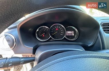 Седан Renault Logan 2013 в Запорожье
