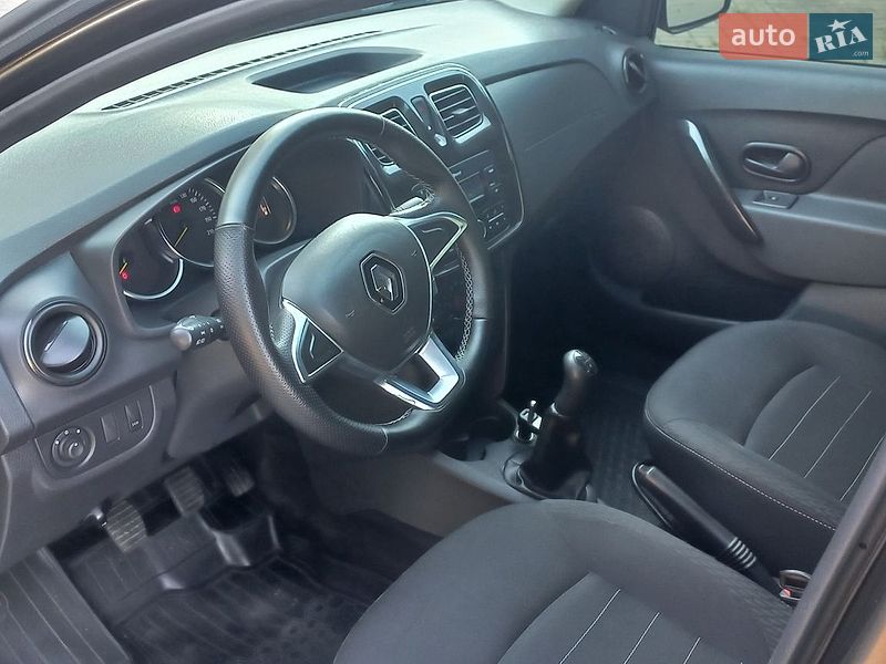 Седан Renault Logan 2020 в Дніпрі