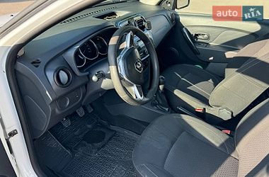 Седан Renault Logan 2017 в Львове фото 17 Седан Renault Logan 2017 в Львове
