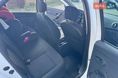 Седан Renault Logan 2017 в Львове фото 35 Седан Renault Logan 2017 в Львове