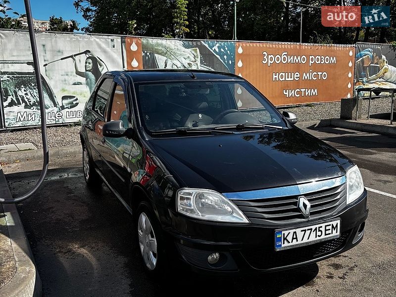 Renault Logan 2011