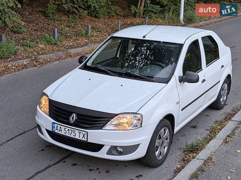 Седан Renault Logan 2011 в Києві фото 5 Седан Renault Logan 2011 в Києві