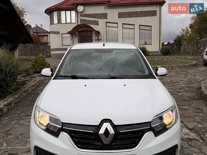 Renault Logan
