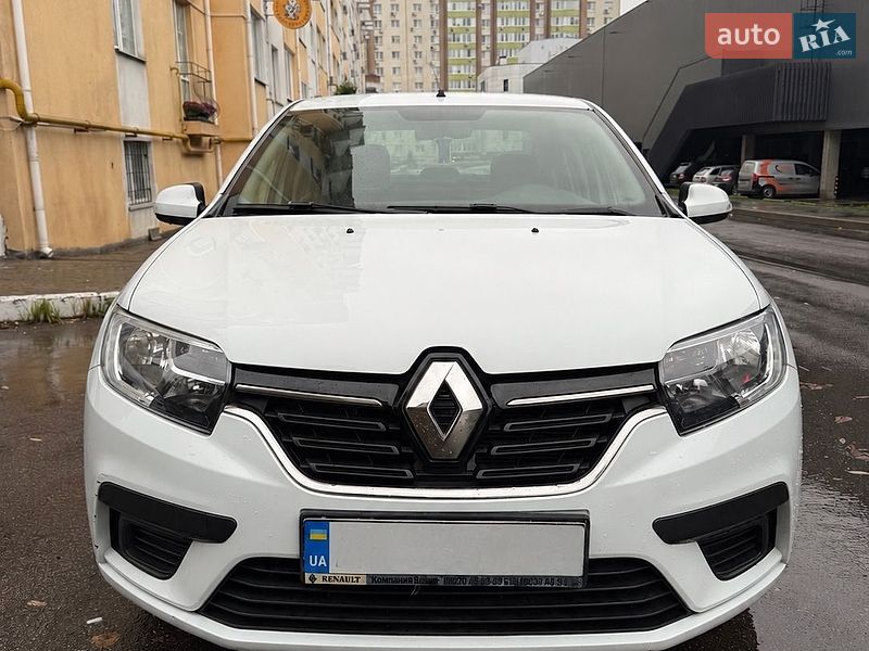 Renault Logan 2017