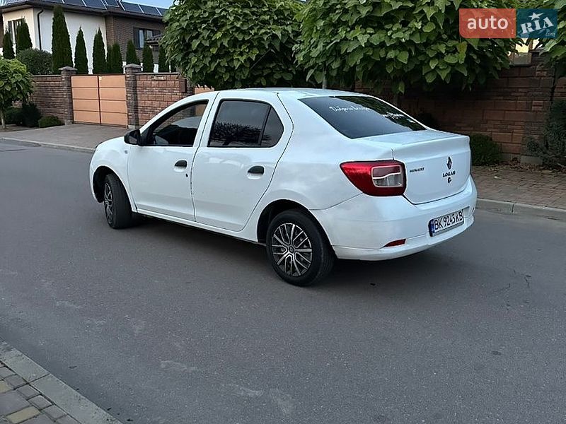 Седан Renault Logan 2014 в Ровно