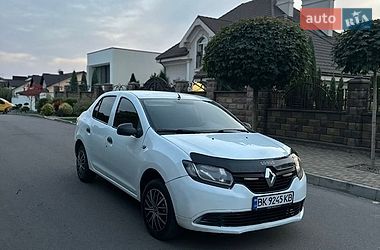Седан Renault Logan 2014 в Ровно