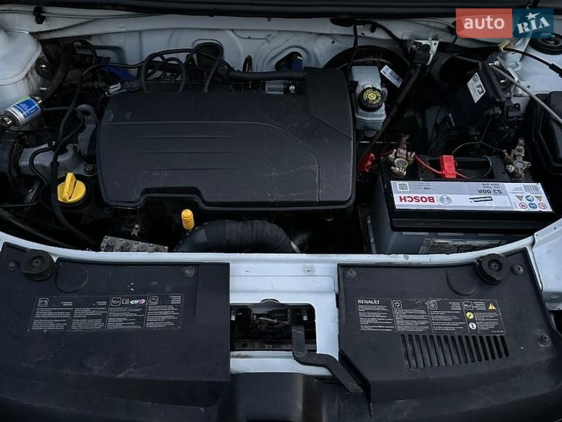 Седан Renault Logan 2014 в Ровно