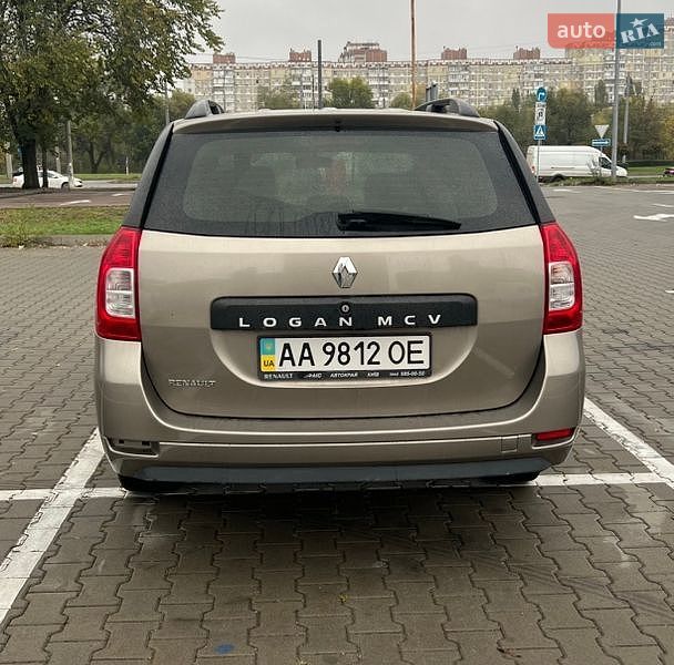 Универсал Renault Logan 2016 в Киеве