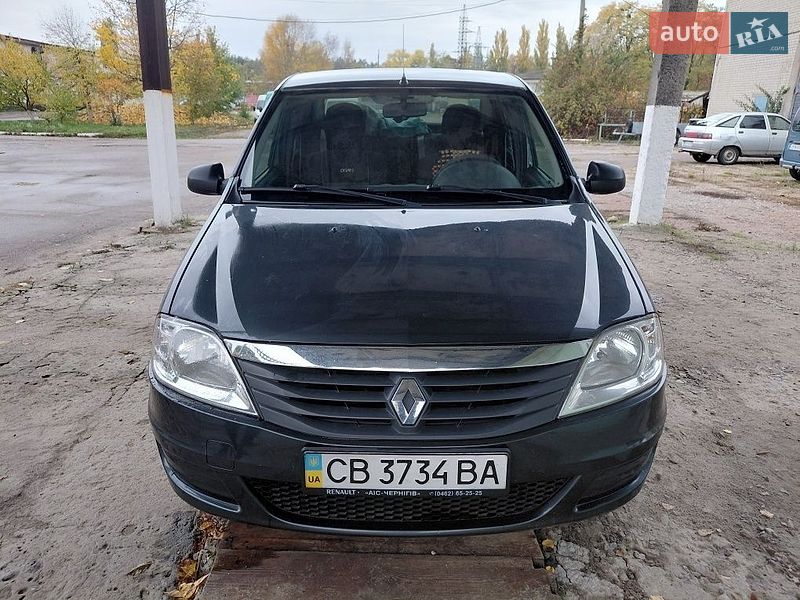 Renault Logan 2012