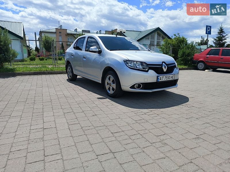 Седан Renault Logan 2015 в Івано-Франківську