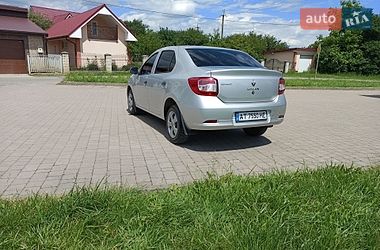 Седан Renault Logan 2015 в Івано-Франківську