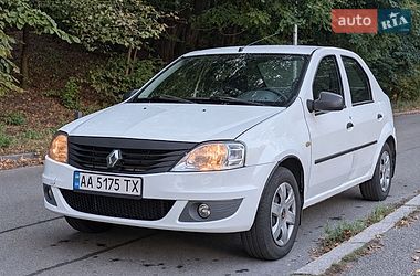 Седан Renault Logan 2011 в Киеве