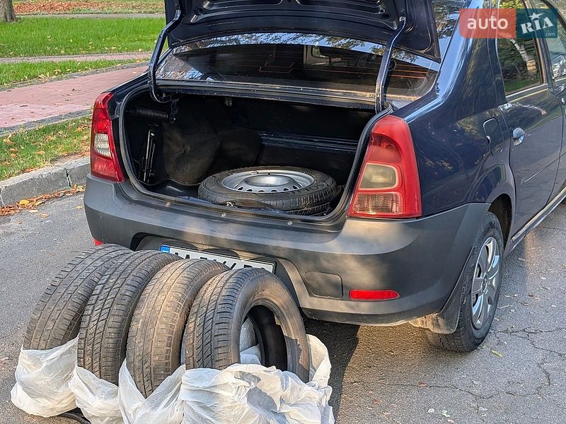 Седан Renault Logan 2010 в Києві фото 9 Седан Renault Logan 2010 в Києві