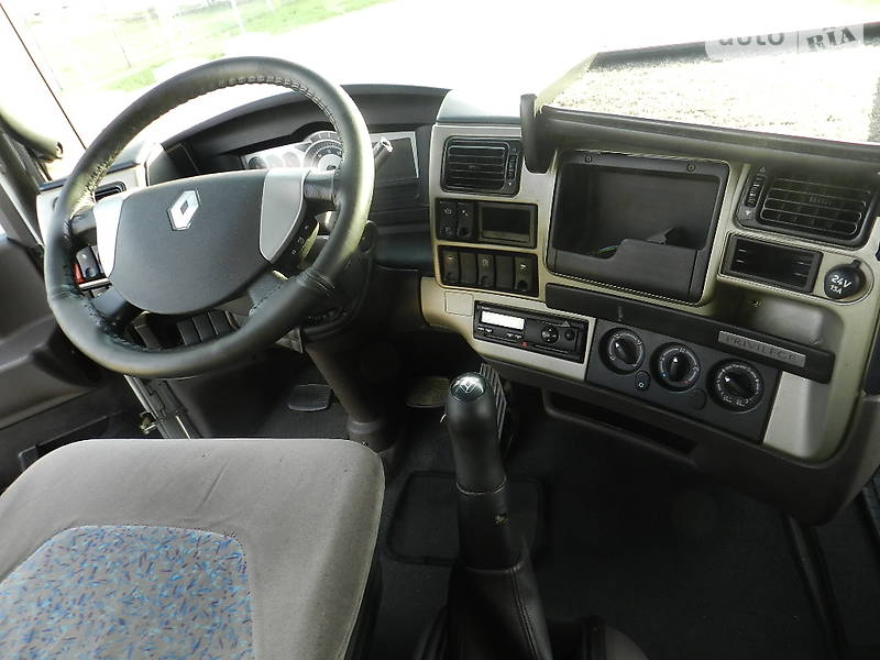 Тягач Renault Magnum 2007 в Киеве