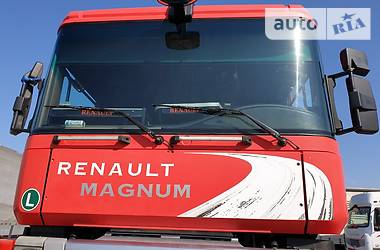Тягач Renault Magnum 2008 в Луцке